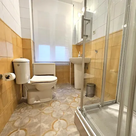 R2R - Coquetos Aptos En Gijon - 135B3 Apartman *