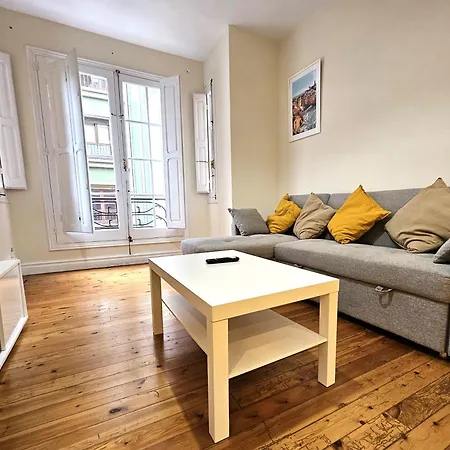 R2R - Coquetos Aptos En Gijon - 135B3 Apartman